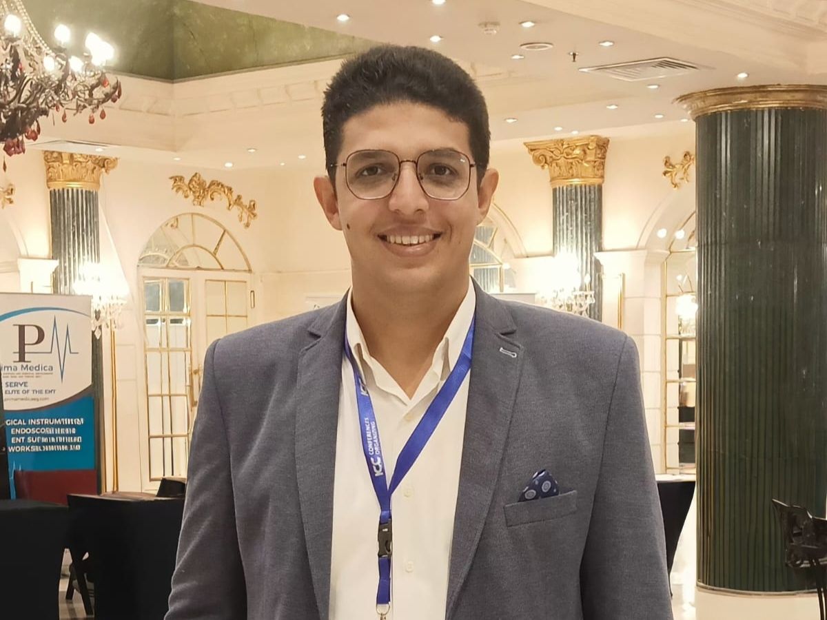 د. مصطفى حسين