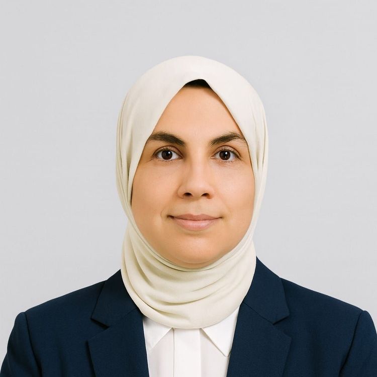 Dr. Rabab Quora